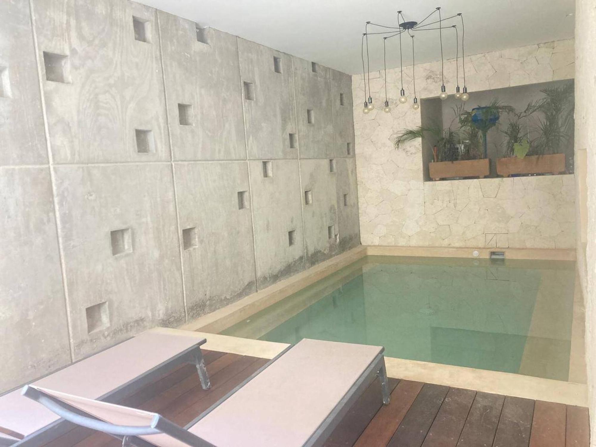 Private Pool - 1 Bedroom - 2 To 4 People *